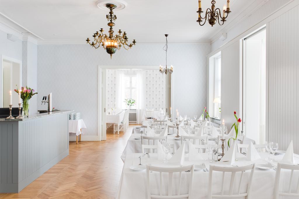Stiftsgarden Konferens & Hotell Skelleftea Bagian luar foto