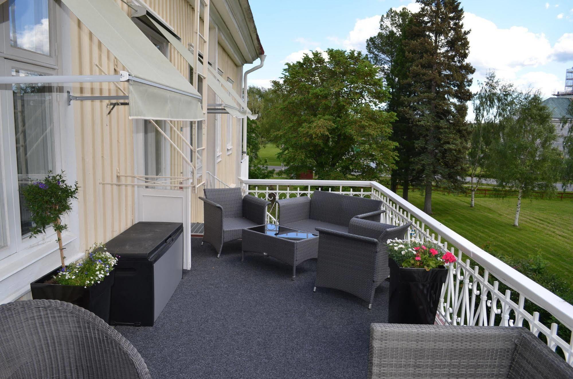 Stiftsgarden Konferens & Hotell Skelleftea Bagian luar foto